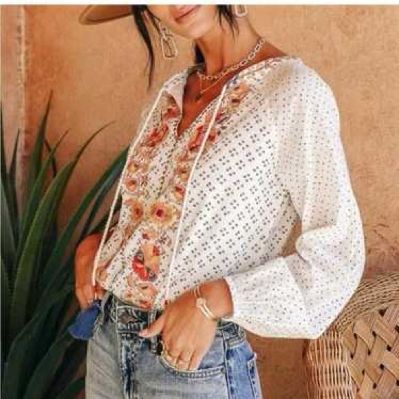bohme Tops - NWT Bohme Spanish Embroidered White Top Tassels Gold Beading M